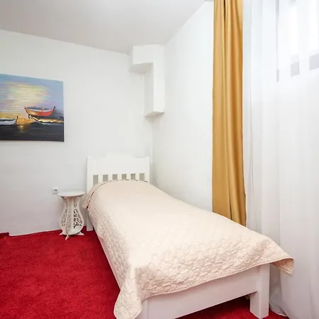 Lubina Apartment