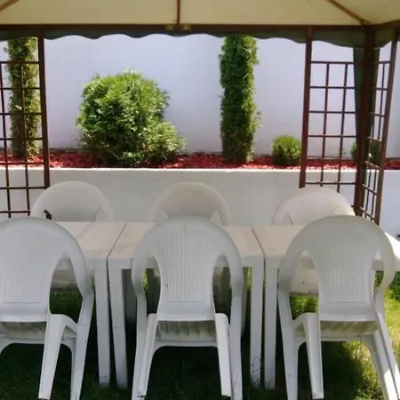 Lubina Apartament *