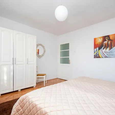 Lubina Apartament *